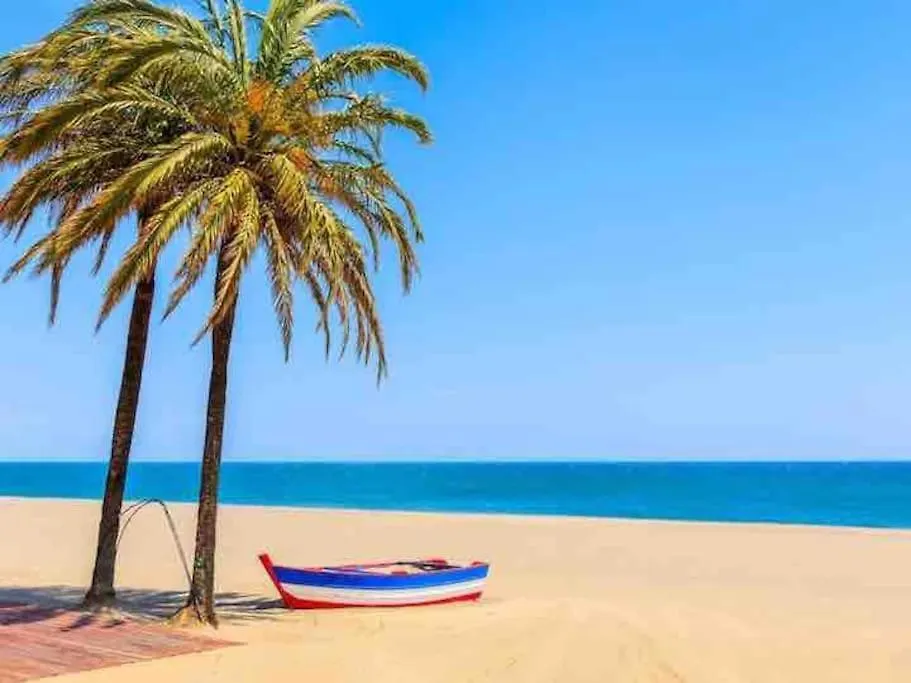 Lovely 1 Bedroom Apartment With Sea Views And Pool Estepona